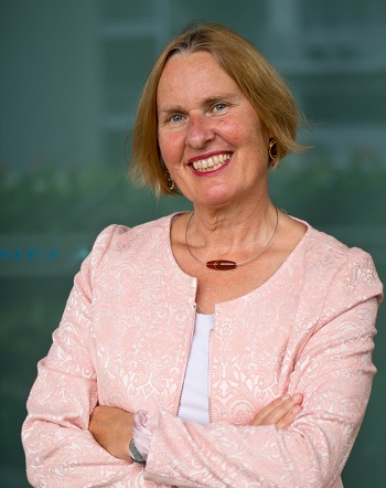 Dr. Adelheid Schneider