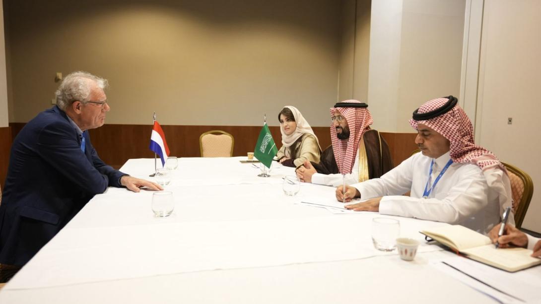رئيس الغذاء والدواء يعقد عددًا من اللقاءات مع الجهات النظيرة خلال زيارته البرازيل