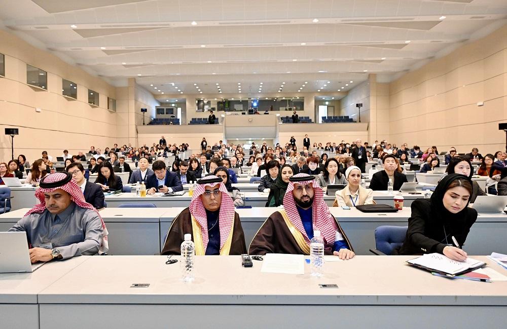رئيس "الغذاء والدواء" يرأس وفد الهيئة المشارك في المنتدى الدولي لمنظمي الأجهزة الطبية بطوكيو